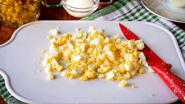 Крабовый салат без майонеза