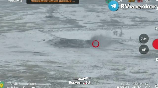 БМП разносят из пушек украинский опорник смотреть онлайн