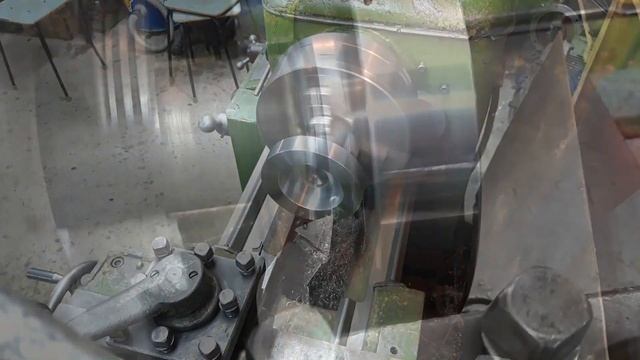 Сверхточная работа на универсальном токарном станке. смотреть онлайн