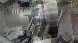 Сверхточная работа на универсальном токарном станке.