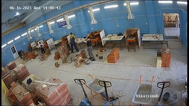 Демонстрационный экзамен Кирпичная кладка 15.06.2021 ПСК смотреть онлайн