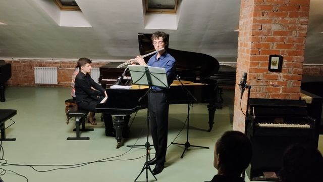 Б.Годар - Сюита для флейты и фортепиано. B.Godard - Suite for flute and piano смотреть онлайн