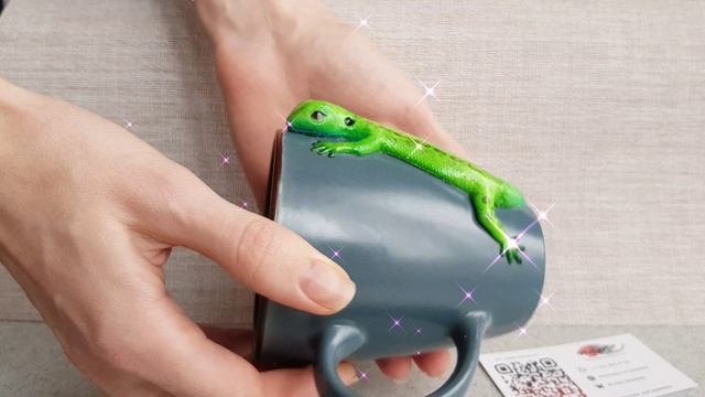 Красивая подарочная кружка с Ящерицей. Чашка на любой праздник с фигуркой полимерная глина AnneAlArt