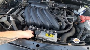 Where is Engine Oil Level Dipstick in Nissan Juke I ( 2010 - 2019 ) | Measure Engine Oil Level