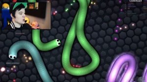 Ивангай играет в слизарио