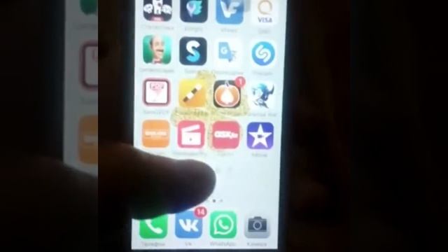 Лайфхак для Айфон. Как зарядить Айфон без электричества. Зарядка IPhone смотреть онлайн