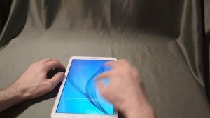 ОНЛАЙН ТРЕЙД.РУ Планшет Samsung Galaxy Tab E 9.6 SM-T561 8Gb (белый)