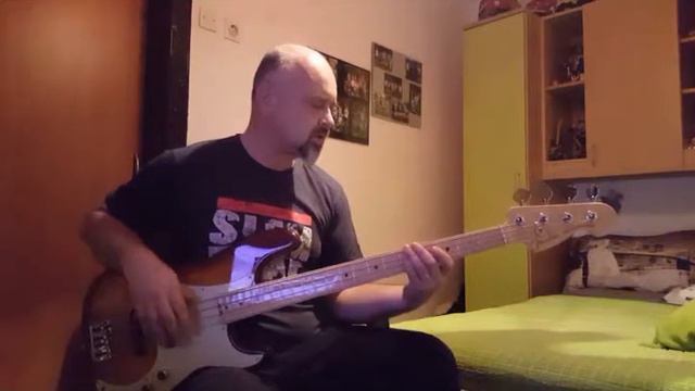 Children of Bodom - Silent Night Bodom Night bass cover смотреть онлайн