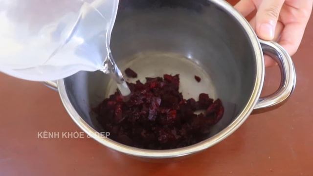 Cách Tự Nhuộm Tóc Tại Nhà Nhanh Chóng Bằng Củ Dền, Tóc Đẹp Long Lanh Không Lo Hóa Chất Độc Hại смотреть онлайн