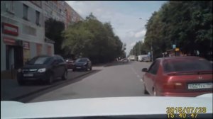 Погоня. Барсеточники украли 1.5 млн. рублей.