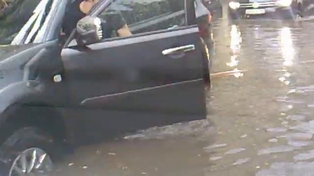 13/07/2012 Москву затопило смотреть онлайн