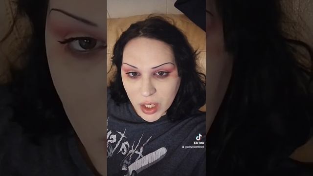 Alt Makeup