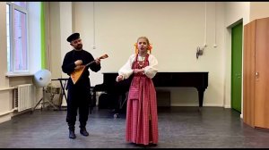 Страдания под балалайкупоёт Порхачева Злата