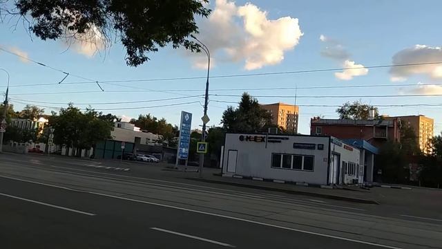 Москва 180 сыромятнический проезд костомаровский переулок мост через реку Яуза храм летом днем