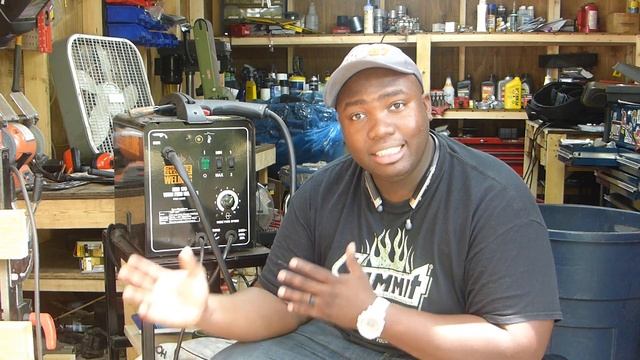 Harbor Freight 170 Amp Welder Review смотреть онлайн