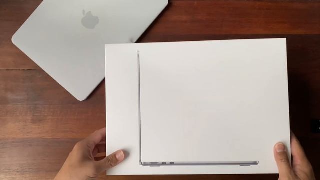 13-inch Macbook Air M2 - Space Grey Unboxing