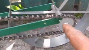 Устраняем, недоделку ручной сеялки" Роста"