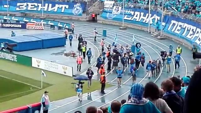 Халк прощается с Петровским смотреть онлайн