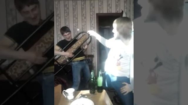 Борода и супер клей смотреть онлайн