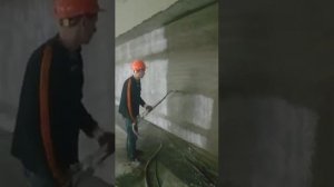 Как Микс Пластер (Mix Plaster) накидывает Цементно песчаную смесь ЦПС