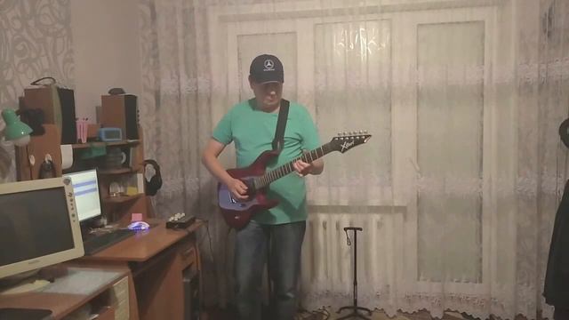 Дворовой блюз . Исполняет Макар Оверин