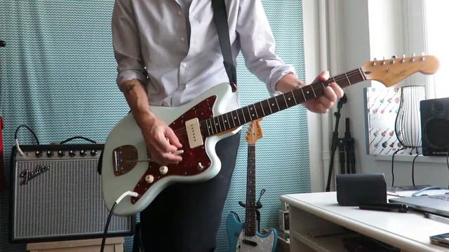 impro #18.1 w/ Squier Jazzmaster смотреть онлайн