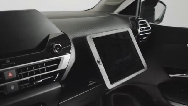 New Citroën C4 & ë-C4 100% ëlectric - Smart Pad Support смотреть онлайн