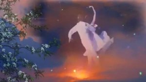 Над рекой калина спелая