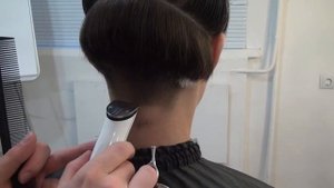 СТРИЖКА БОБ АНДЕРКАТ С ROCKABILLY ЧЕЛКОЙ. Артем Любимов