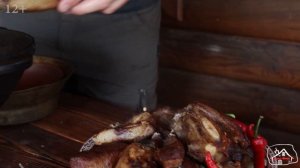 Казан Кебаб из говядины в казане на костре. Казан кебаб узбекский на курдюке