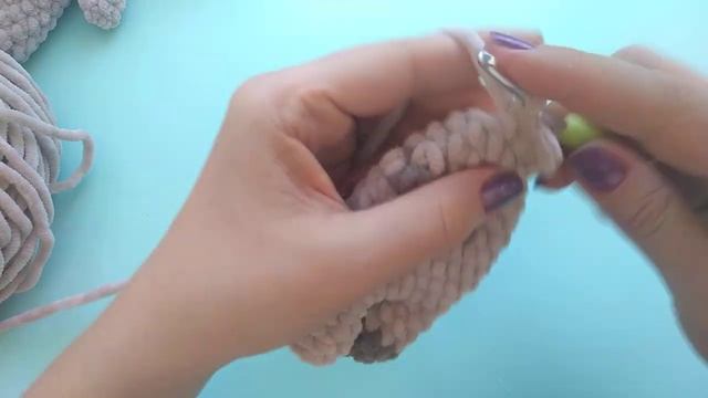 СОБАЧКА за ЧАС (1 часть) Мастер класс. Вязаная крючком игрушка из плюшевой пряжи. смотреть онлайн