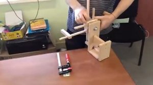 Устройство для перемотки пряжи