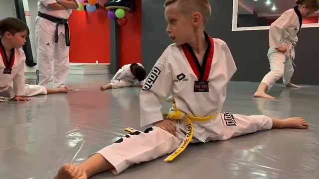 Тхэквондо ВТФ. Дети. Аттестация на желтый пояс. 8 кып. смотреть онлайн