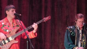 Песняры "То плачут березы".mp4