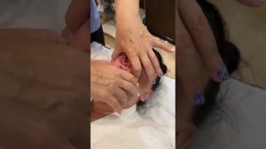 Техника из методики букально-скульптурного массажа лица