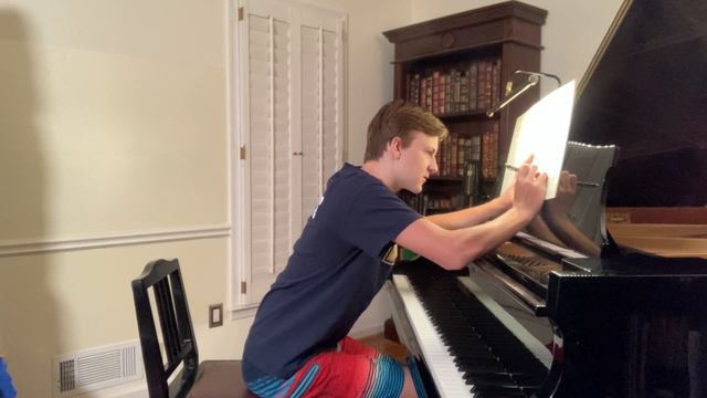 Nico Learns Moonlight Sonata Mvt. 1 - Day 16 (Beethoven Sonata No. 14 in C# minor) смотреть онлайн