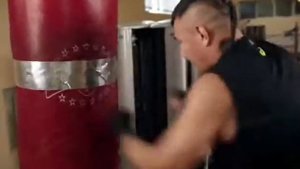 Самые простые упражнения на мешке!