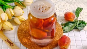 Компот из персиков с косточкой на зиму