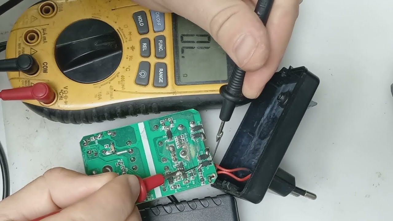 ремонт зарядного устройства от шуруповерта СОЮЗ 14.4 V 1.3 A смотреть онлайн