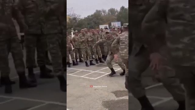 Солдат танцует - служба идёт.