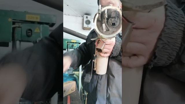 Замена сеточки на бензонасосе шевроле ланос.