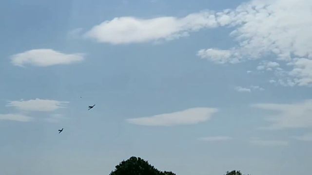 RC scale Warbird A6M5 Zero TAILCHASE / Formation flying with AT-6 airplane смотреть онлайн