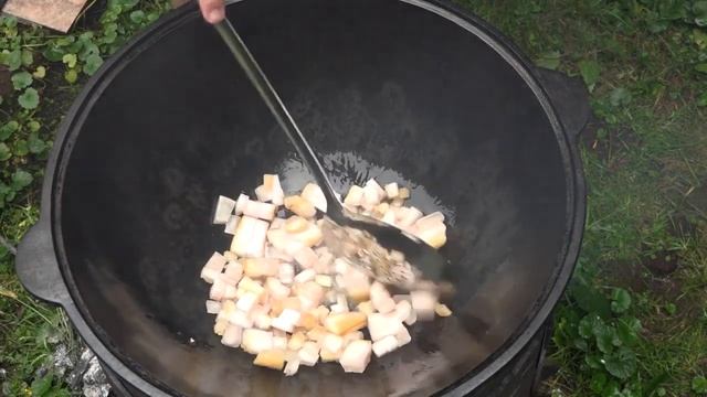 Черная эксклюзивная лапша