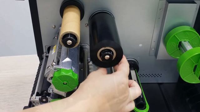 TSC MB240 Series: Loading the ribbon