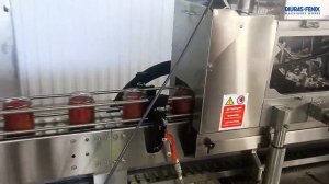 Фасовка пастообразных продуктов (томатная паста, майонез) в стеклянные банки с крышкой твист-офф.