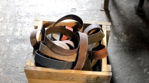 Самодельная приспособа. Выведение спусков на гриндере. Спуски от обуха.