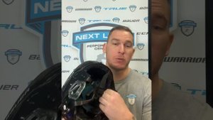 Bauer ReAkt85 helmet