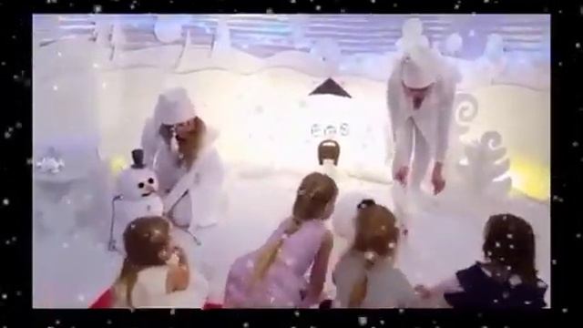 Волшебный интерактивный спектакль для детей "Снежные истории" смотреть онлайн