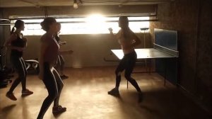 Учебное видео. Разминка - классическая аэробика.