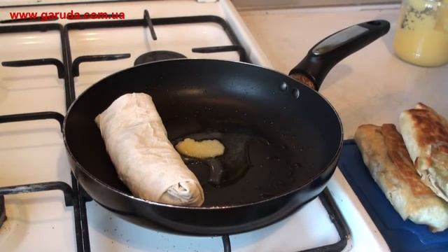 Пирожки с капустой и луком в обжареном лаваше - отличный фаст фуд. смотреть онлайн